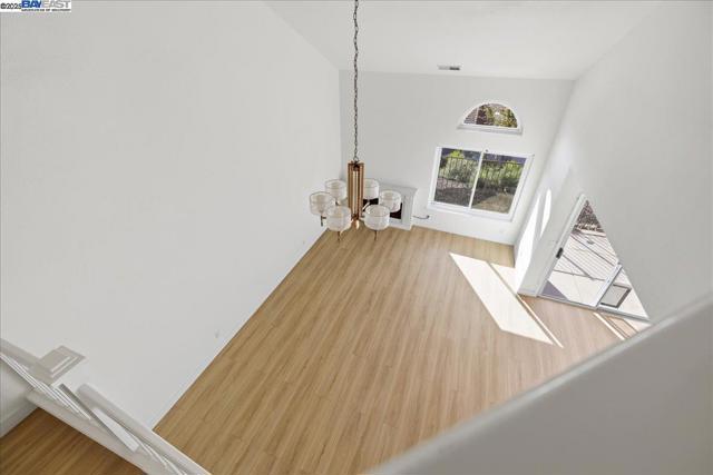 4345 Conejo Dr, Danville CA: https://media.crmls.org/mediaz/b0aebcc8-7cb6-429d-9786-6db50a16e074.jpg