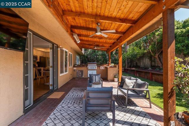 4536 Birch Bark Rd, Concord CA: https://media.crmls.org/mediaz/b0af17cb-6400-4a2b-87ac-7d8275b36555.jpg