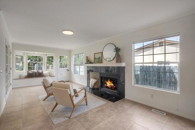 Detail Gallery Image 16 of 38 For 1639 Tamarack Ave, Carlsbad,  CA 92008 - 4 Beds | 2 Baths