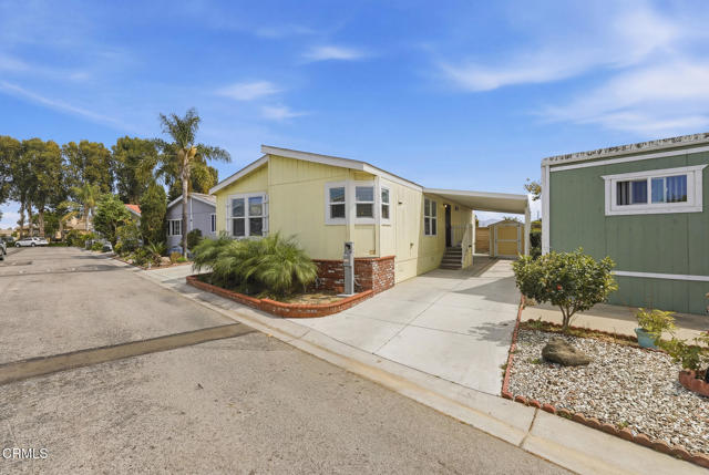 Detail Gallery Image 4 of 37 For 1657 Lime Ave #87,  Oxnard,  CA 93033 - 3 Beds | 2 Baths