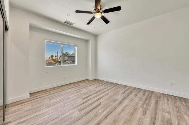 33912 Whispering Palms Trail, Cathedral City CA: https://media.crmls.org/mediaz/b0af75d9-449d-4ec2-843d-ef57f2713c07.jpg