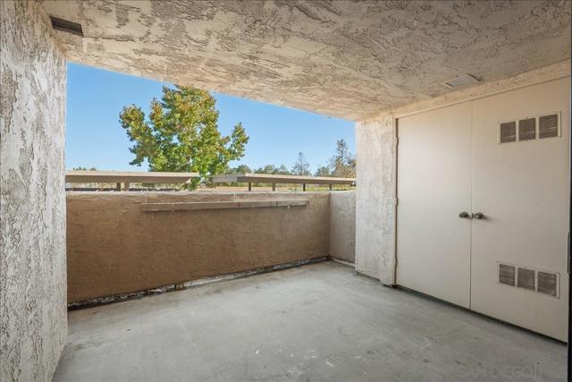 8488 New Salem St #69, San Diego CA: https://media.crmls.org/mediaz/b0af9d24-fc14-4354-8972-68f384b72157.jpg