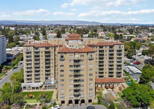 1 Baldwin Avenue, San Mateo CA: https://media.crmls.org/mediaz/b0afdb58-bcc9-4fc8-bdc9-0a9851dc6a7d.jpg