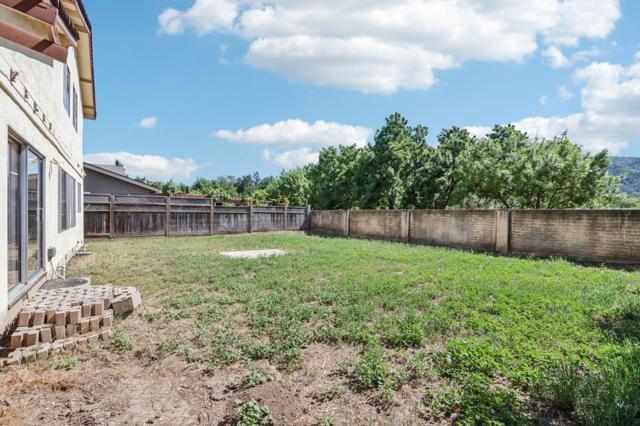 7433 Crawford Drive, Gilroy CA: https://media.crmls.org/mediaz/b0afdc90-26c0-4086-be72-3e548b6ba1a4.jpg