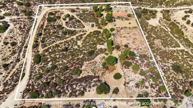 1815 Marc Trail, Campo CA: https://media.crmls.org/mediaz/b0b019ef-9782-435c-bee6-415f22c54303.jpg