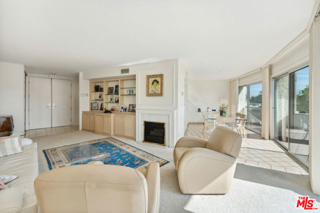 Drew Fenton | 836 S Bundy Drive Los Angeles CA | MLS: 7113379