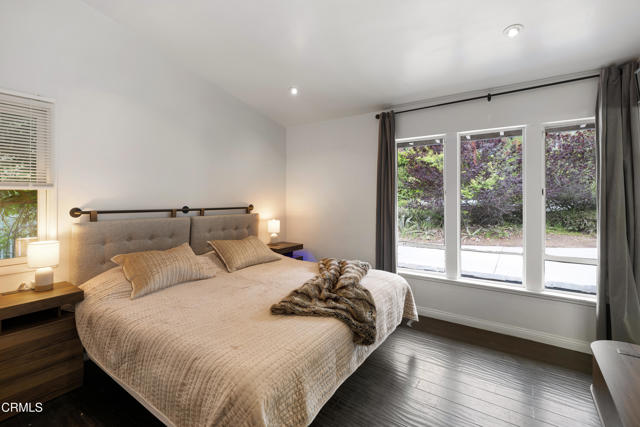 Detail Gallery Image 21 of 34 For 1445 Washburn Rd, Pasadena,  CA 91105 - 3 Beds | 2 Baths
