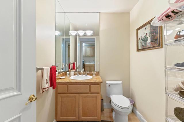 740 Promontory Point, Foster City CA: https://media.crmls.org/mediaz/b0b2e9da-3127-433f-a852-1a8a2a24143b.jpg