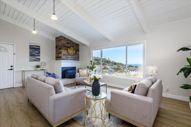 815 Edgemar Avenue, Pacifica CA: https://media.crmls.org/mediaz/b0b2eb4d-9be9-418c-af3b-99e2b56fd37c.jpg