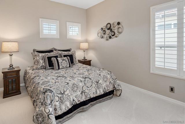 18027 Chieftain Ct, San Diego CA: https://media.crmls.org/mediaz/b0b320ec-6f1a-449c-8e3f-2f60f1950578.jpg