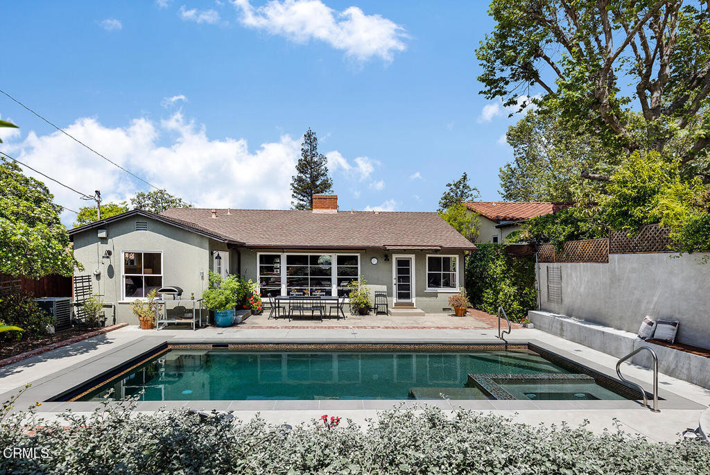 1024 E Walnut AvenueBurbank img 7