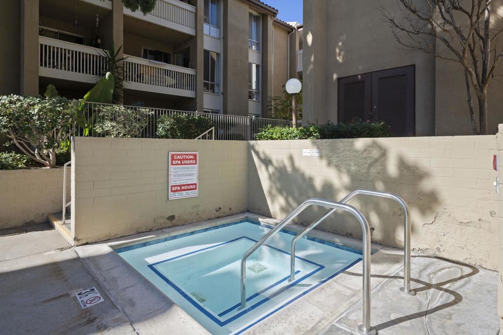 4600 Lamont Street - photo 19