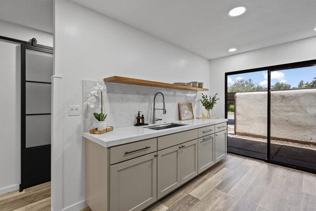 14 Via Serra, San Juan Bautista CA: https://media.crmls.org/mediaz/b0b50232-24a5-4d59-815b-abd2819b2283.jpg