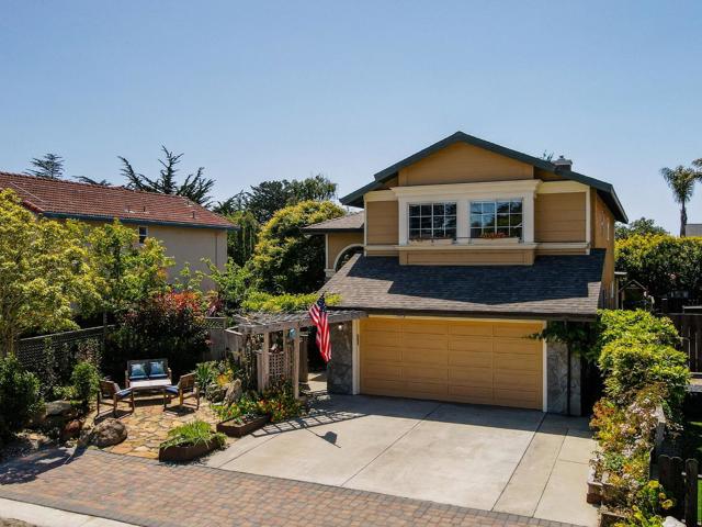 123 Presidio Avenue, El Granada CA: https://media.crmls.org/mediaz/b0b61559-eb3f-4bd7-abab-f29f8545df1d.jpg