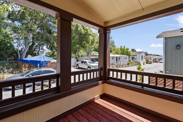 49 Blanca Lane, Watsonville CA: https://media.crmls.org/mediaz/b0b61650-0cb1-4d29-ac98-38291ed49e79.jpg