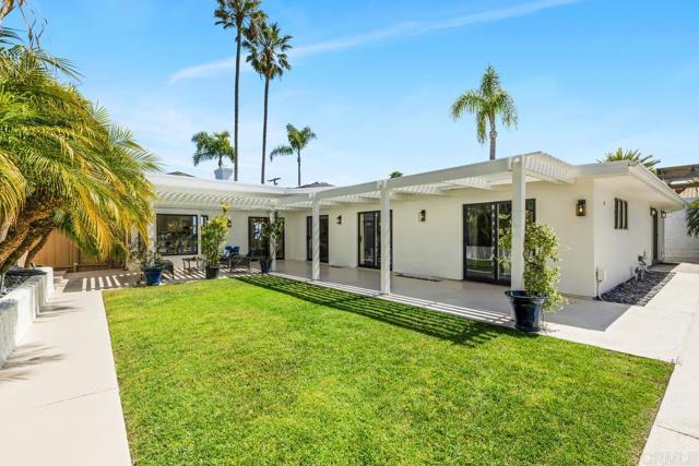 5918 Germaine Lane, La Jolla CA: https://media.crmls.org/mediaz/b0b6f6e3-9361-44c5-abe4-dcc3f49e4f8c.jpg