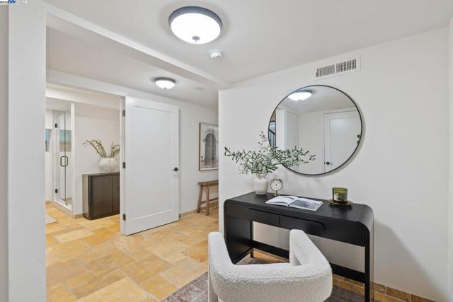 150 Ayer Ave, San Jose CA: https://media.crmls.org/mediaz/b0b77a4b-2f06-4f86-a5cb-3c0410d80546.jpg