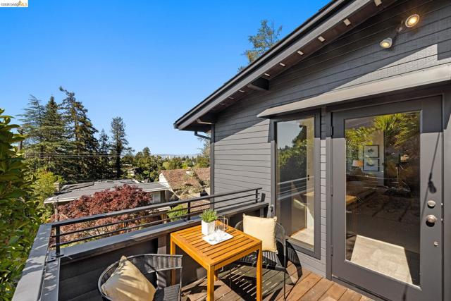 Image 32 of 52 For 85 El Camino Real