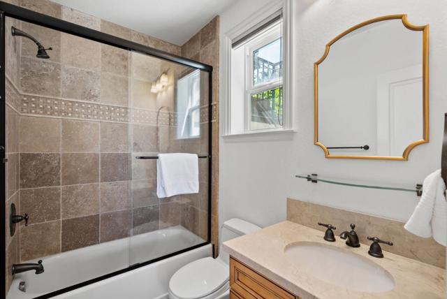 Image 43 of 85 For 100 Hollywood Avenue