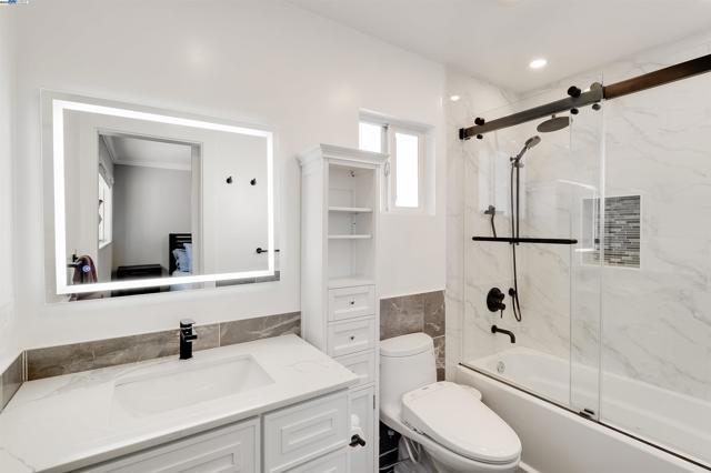 3454 Halifax Way, Concord CA: https://media.crmls.org/mediaz/b0b82f26-a524-49c8-a64e-fbce0743ba46.jpg