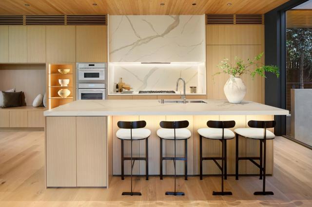 1480 Bryant Street, Palo Alto CA: https://media.crmls.org/mediaz/b0b99809-0c63-4aed-bfd9-50b4d77ce549.jpg