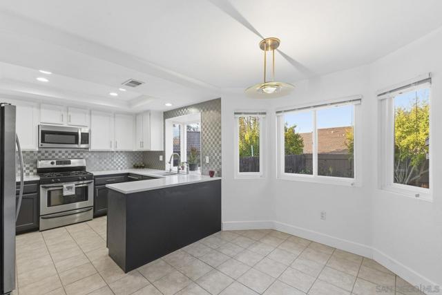 10985 Sunny Meadow St, San Diego CA: https://media.crmls.org/mediaz/b0bb8148-c7ed-4477-a958-de476e7afdd3.jpg
