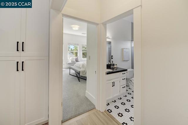 1039 Elsinore, Oakland CA: https://media.crmls.org/mediaz/b0bc0069-1dd4-43dc-8619-c003aeca03f7.jpg