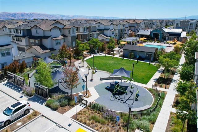 37256 Sand Bar Place, Newark CA: https://media.crmls.org/mediaz/b0bc41da-74b7-442d-8ce9-3bd3070e57cd.jpg