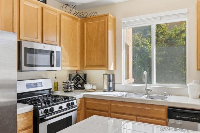 3223 Dehesa Road, El Cajon CA: https://media.crmls.org/mediaz/b0bcbd7d-deae-482a-b06b-ded0fa97e07c.jpg