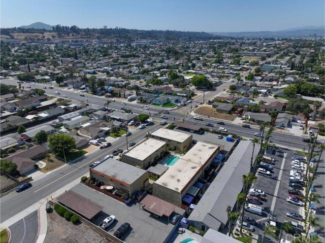 1157 Emerald Ave, El Cajon CA: https://media.crmls.org/mediaz/b0bd1505-e54a-45e0-a5a7-6a77cb8884b5.jpg