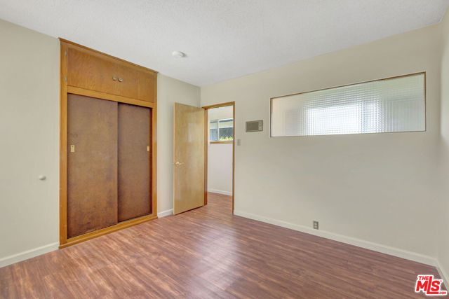 9855 Emperor Avenue, Arcadia CA: https://media.crmls.org/mediaz/b0bfbf94-b7e2-40e7-9e05-e51bfccd3b52.jpg
