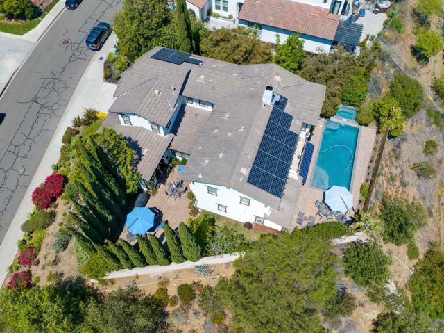 891 Antilla Way, San Marcos CA: https://media.crmls.org/mediaz/b0c05d44-dc27-4aad-980d-184e92ddccf7.jpg