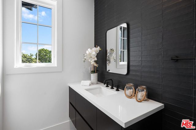 8025 Stewart Avenue, Los Angeles CA: https://media.crmls.org/mediaz/b0c05e0e-abdc-4d1b-99c0-b9043371b2b7.jpg