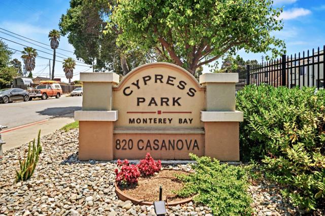 820 Casanova Avenue, Monterey CA: https://media.crmls.org/mediaz/b0c10221-5c0f-4a8d-87e8-fd3cbae409fc.jpg