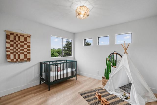 2247 Wales Dr., Cardiff by the Sea CA: https://media.crmls.org/mediaz/b0c13ef0-02ae-4370-a21a-938b1ac99010.jpg