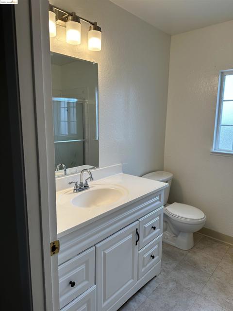 Image 11 of 21 For 136 Nugent Dr