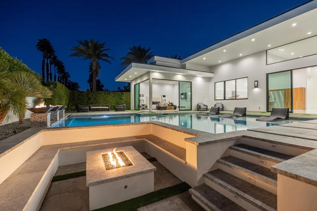 1 Bravo Court, Rancho Mirage CA: https://media.crmls.org/mediaz/b0c20a83-f1eb-4f63-a0e9-7a48ea83222a.jpg