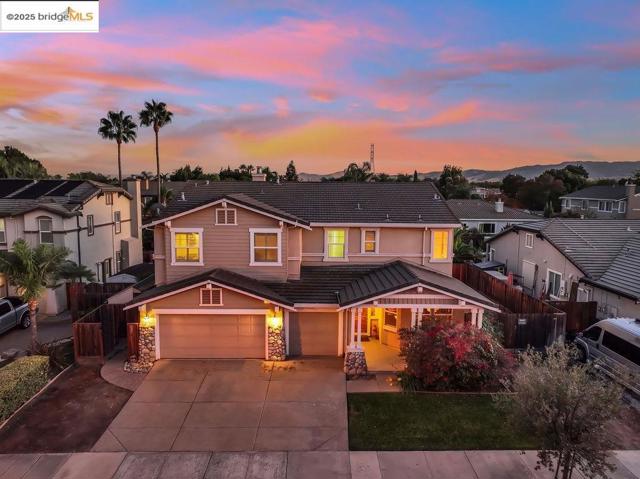 596 Toscanna Court, Brentwood CA: https://media.crmls.org/mediaz/b0c20cf1-08e1-4562-aa06-0822b21442ce.jpg