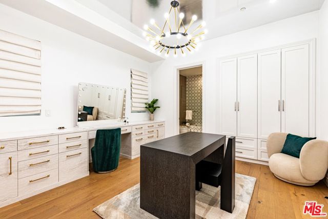 5162 Otis Avenue, Tarzana CA: https://media.crmls.org/mediaz/b0c22b2e-0a58-4b8e-9ade-a72843035332.jpg