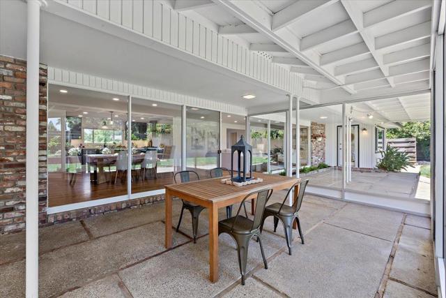 190 W San Martin Avenue, San Martin CA: https://media.crmls.org/mediaz/b0c3b3c4-2678-4ef1-a427-f232c933e12b.jpg