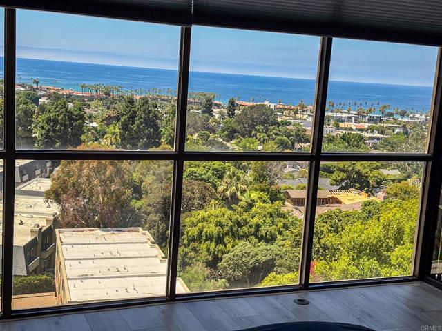Detail Gallery Image 14 of 40 For 2500 Torrey Pines Road #902,  La Jolla,  CA 92037 - 2 Beds | 2 Baths