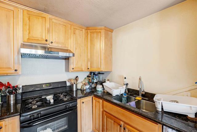 264 N 34th Street, San Jose CA: https://media.crmls.org/mediaz/b0c5192f-237e-4fe7-80c0-fea443e6c705.jpg