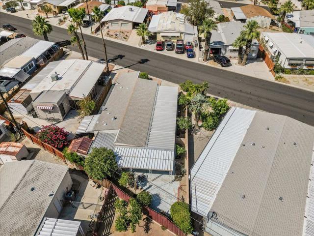 32857 Bloomfield Avenue, Thousand Palms CA: https://media.crmls.org/mediaz/b0c54de7-4d0e-46b4-b8f4-ac8c4018144c.jpg