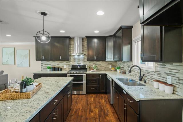 180 Maro Drive, San Jose CA: https://media.crmls.org/mediaz/b0c56511-35f6-47e4-afc2-046a8dcd7d2c.jpg