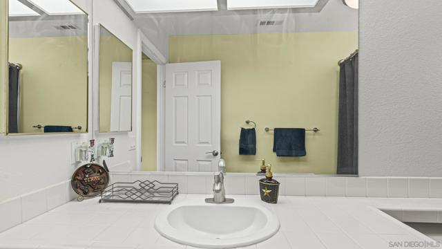 24249 Sargeant Rd, Ramona CA: https://media.crmls.org/mediaz/b0c5b38c-d85c-4d27-af10-2afe41fb7a34.jpg