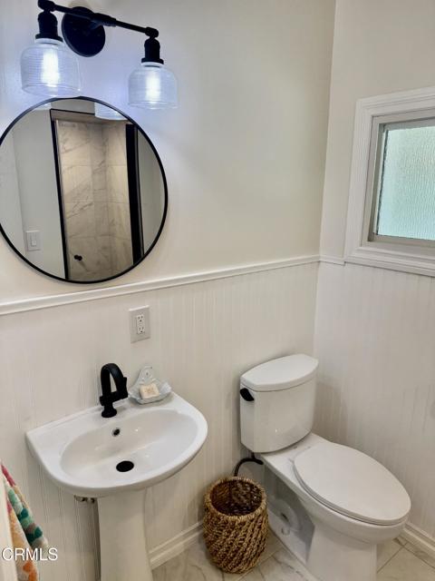 Detail Gallery Image 34 of 54 For 2013 El Vista Ct, Glendale,  CA 91208 - 3 Beds | 3 Baths