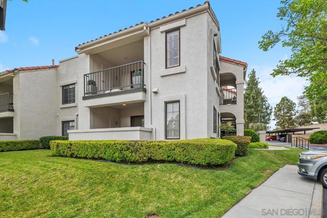 13259 Wimberly Square, San Diego CA: https://media.crmls.org/mediaz/b0c680e1-97ab-4083-b986-da0a09d6bfa6.jpg