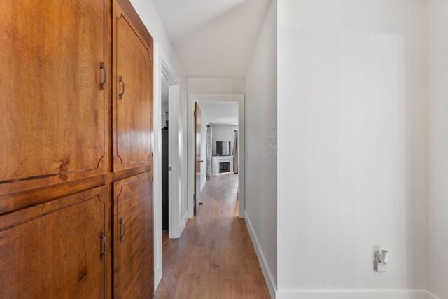 215 Rays Circle, Hollister CA: https://media.crmls.org/mediaz/b0c6bfc2-8ce7-482d-bd5e-00ef4bead7b8.jpg