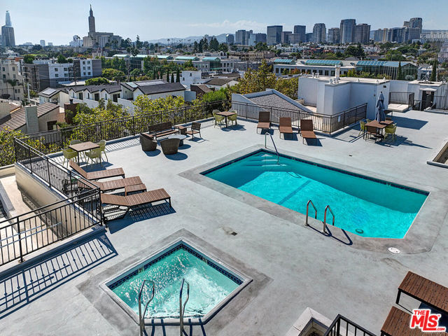 1830 Westholme Avenue, Los Angeles CA: https://media.crmls.org/mediaz/b0c94e31-2cb5-4912-9300-bf7b52c96aef.jpg