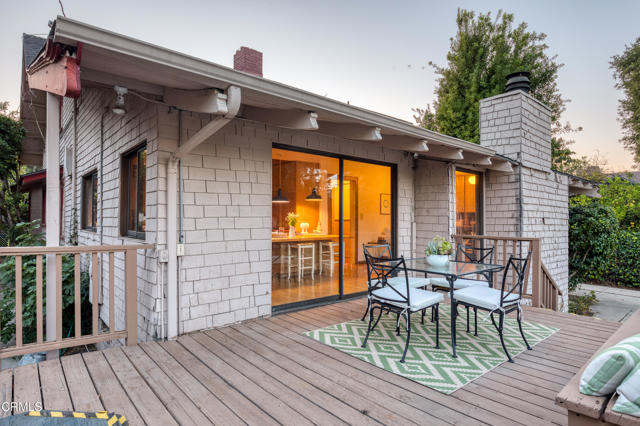 676 S Madison Avenue, Pasadena CA: https://media.crmls.org/mediaz/b0caa2a9-72cc-474c-ac1b-05a47f80151b.jpg
